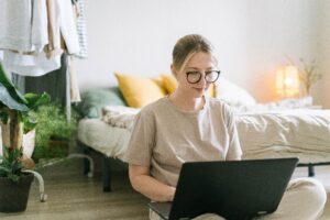 WayUp is the #1 site for college students and recent grads to get hired in California! From career tools to exclusive jobs and employer connections, WayUp helps students launch their careers with confidence.