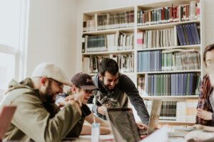 WayUp is the #1 site for college students and recent grads to get hired in California! From career tools to exclusive jobs and employer connections, WayUp helps students launch their careers with confidence.